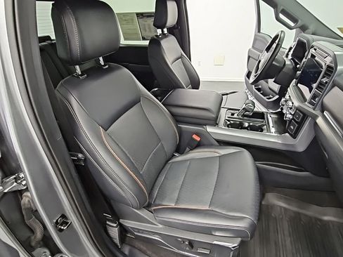 Used 2024 Ford F150 Lariat image 41