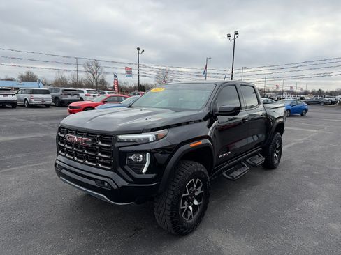 Used 2023 GMC Canyon AT4X image 9