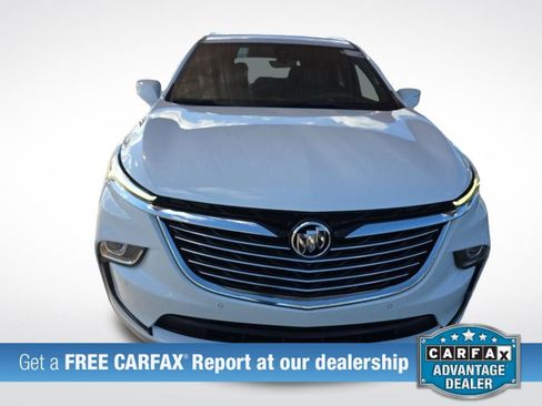 Used 2024 Buick Enclave Premium image 2