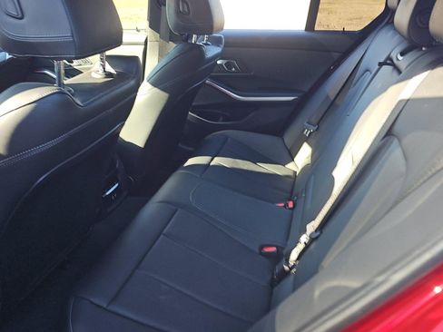 Used 2025 BMW M340i w/ Premium Package image 11