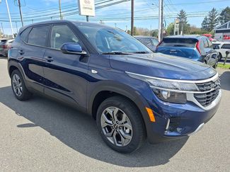 New 2026 Kia Seltos LX video 2