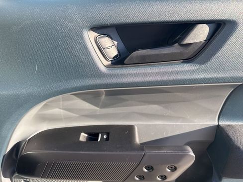 Used 2024 Ford Maverick XL image 32