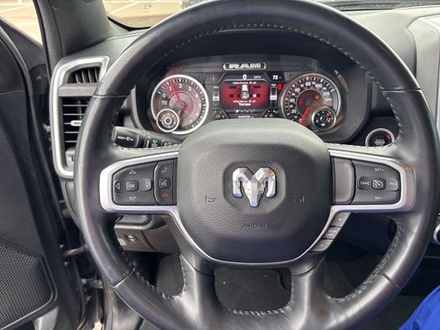 Used 2022 RAM 1500 Big Horn RWD image 10