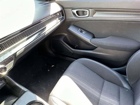 Used 2023 Honda Civic Sport image 31