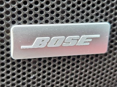 Used 2021 GMC Acadia Denali w/ GMC Pro Grade Package image 11