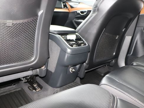 Used 2019 Volvo XC90 T6 Inscription w/ Advanced Package image 17