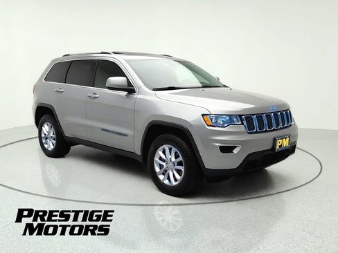 Used 2021 Jeep Grand Cherokee Laredo X AWD/4WD image 1