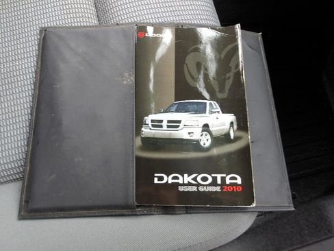 Used 2010 Dodge Dakota Big Horn image 23