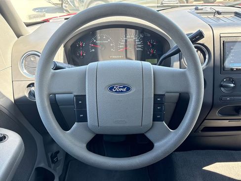 Used 2004 Ford F150 XLT RWD image 18