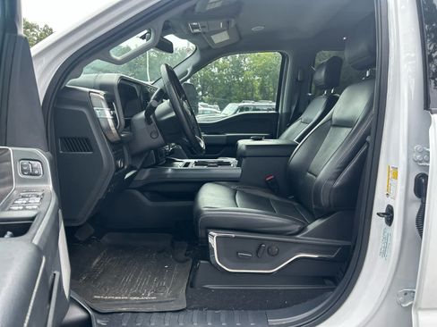 Used 2024 Ford F250 Lariat w/ Lariat Ultimate Package AWD/4WD image 7