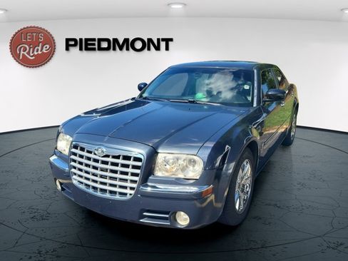 Used 2007 Chrysler 300 C RWD image 1