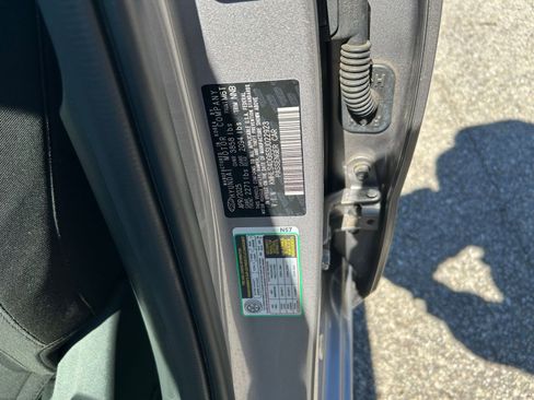 Used 2025 Hyundai Elantra SEL image 23