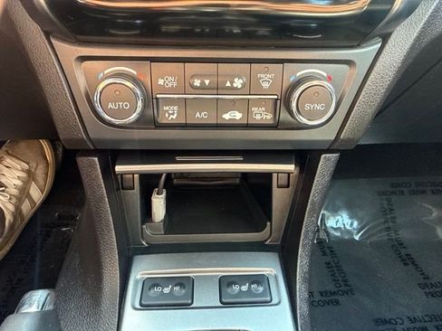 Used 2014 Acura ILX w/ Premium Package FWD image 15