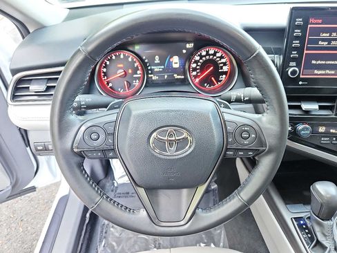 Used 2024 Toyota Camry XSE FWD image 19