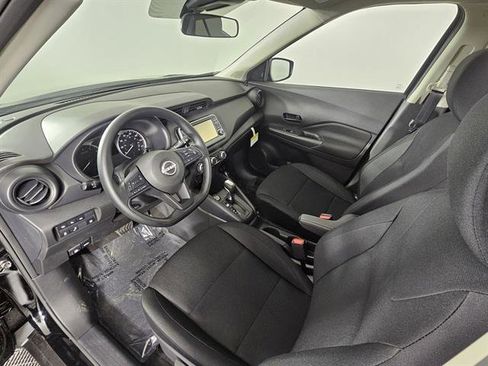New 2025 Nissan Kicks S image 25