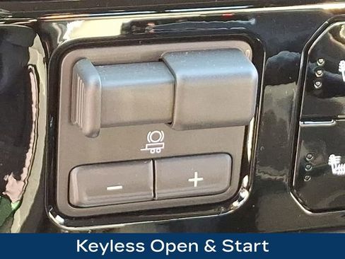 Used 2024 Chevrolet Silverado 1500 LT Trail Boss w/ Convenience Package II image 29