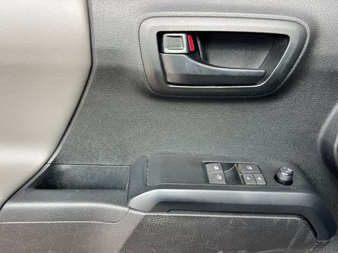 Certified 2021 Toyota Tacoma SR image 13