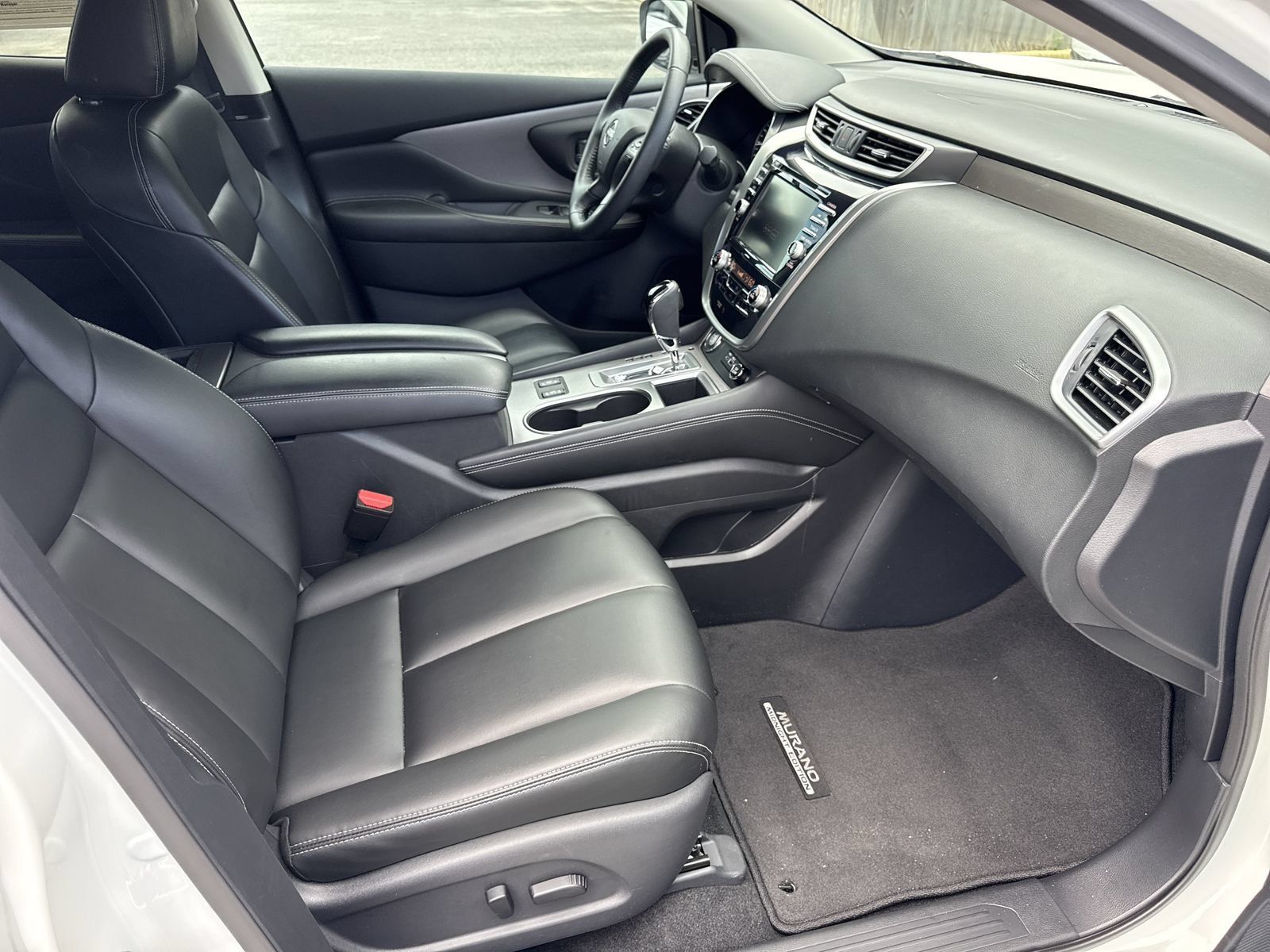 Used 2024 Nissan Murano SV w/ SV Midnight Edition Package FWD image 29