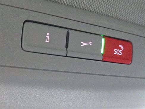 Used 2024 Volkswagen Jetta S image 33