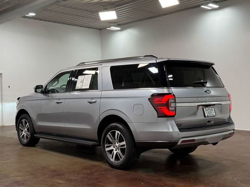 Used 2024 Ford Expedition Max Limited AWD/4WD image 24