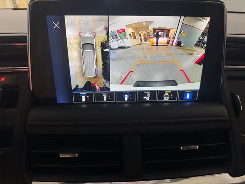 Used 2023 Chevrolet Tahoe RST w/ RST Performance Edition image 28