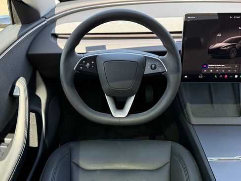 Used 2025 Tesla Model 3 RWD image 16