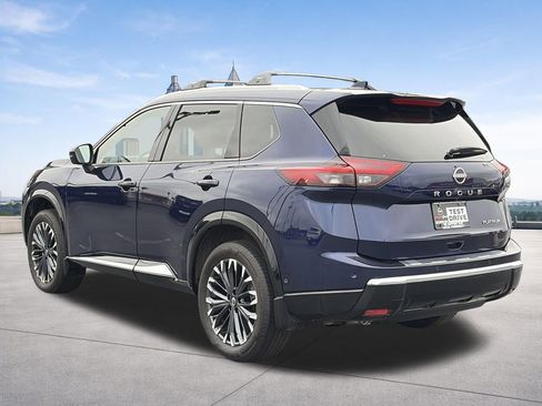 Certified 2025 Nissan Rogue Platinum w/ Platinum Premium Package FWD image 3