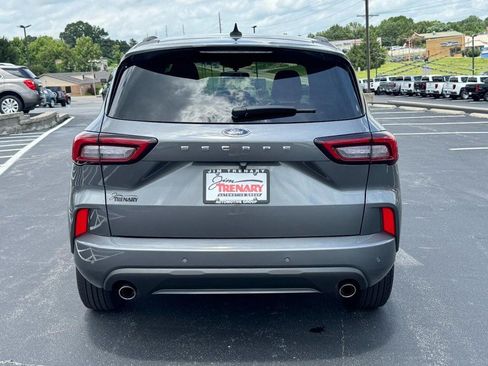 Used 2024 Ford Escape ST-Line w/ Tech Pack #1 FWD image 4