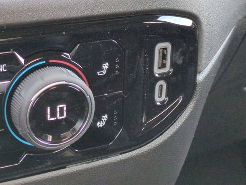 Certified 2026 Chevrolet Silverado 1500 LT AWD/4WD image 22