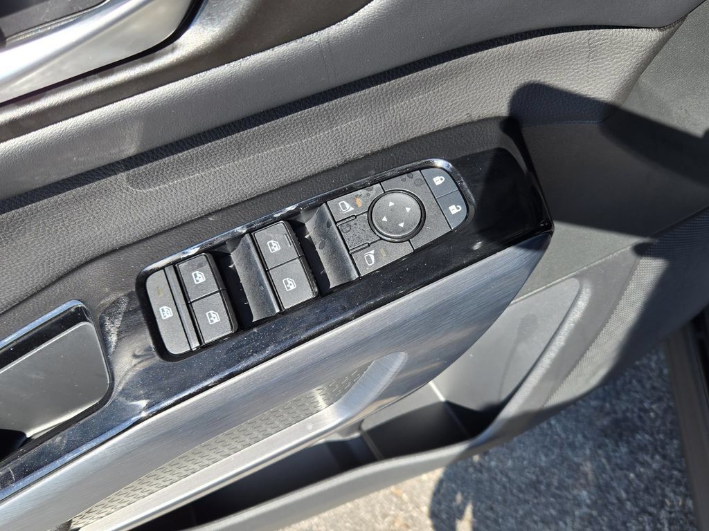 New 2026 Nissan Pathfinder SL FWD image 18