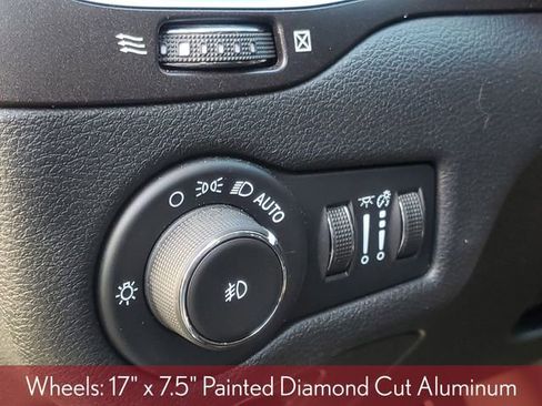 Used 2020 Jeep Cherokee Trailhawk w/ Cold Weather Group image 17