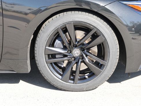 Used 2022 Lexus IS 300 image 11