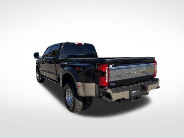 Used 2026 Ford F350 4x4 Crew Cab DRW Super Duty image 7