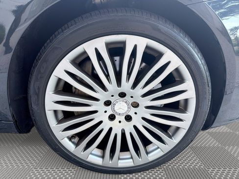 Used 2016 Mercedes-Benz S 550 Sedan image 31