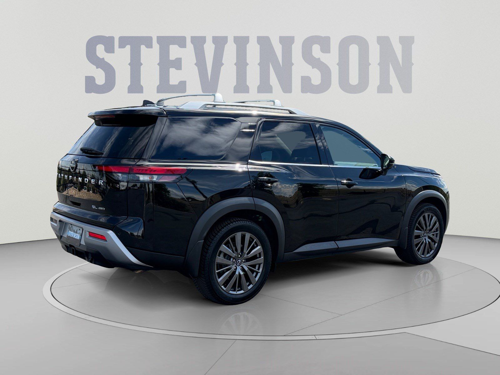 Used 2022 Nissan Pathfinder SL w/ SL Premium Package AWD/4WD image 5