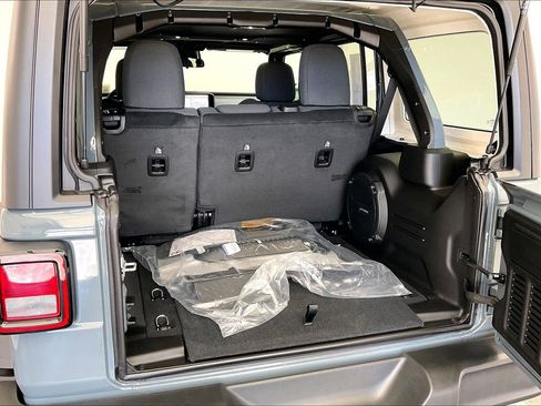 New 2026 Jeep Wrangler Unlimited Sport AWD/4WD image 11