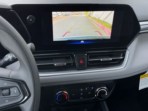 New 2026 Chevrolet TrailBlazer LT w/ Driver Confidence Package image 18