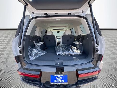 New 2025 Hyundai Santa Fe Calligraphy image 27