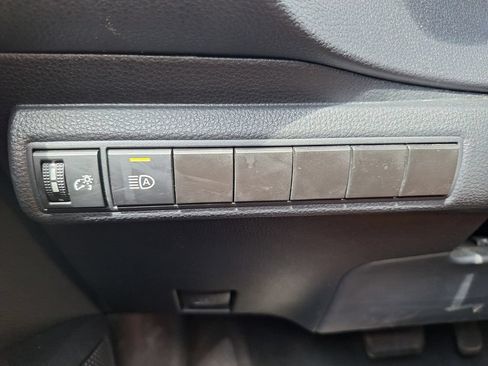 Used 2024 Toyota Corolla LE FWD image 12