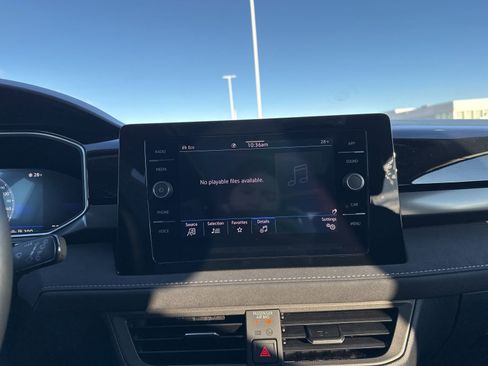New 2026 Volkswagen Taos SE AWD/4WD image 37