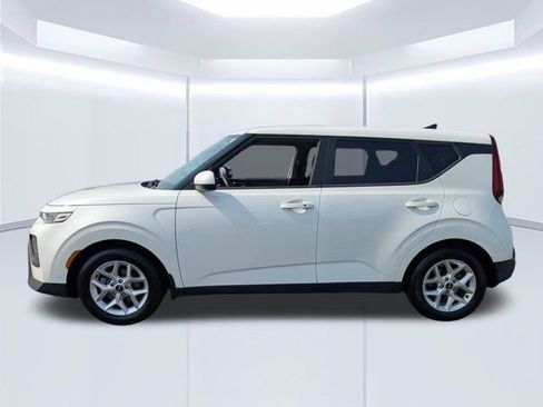 Used 2022 Kia Soul S FWD image 5