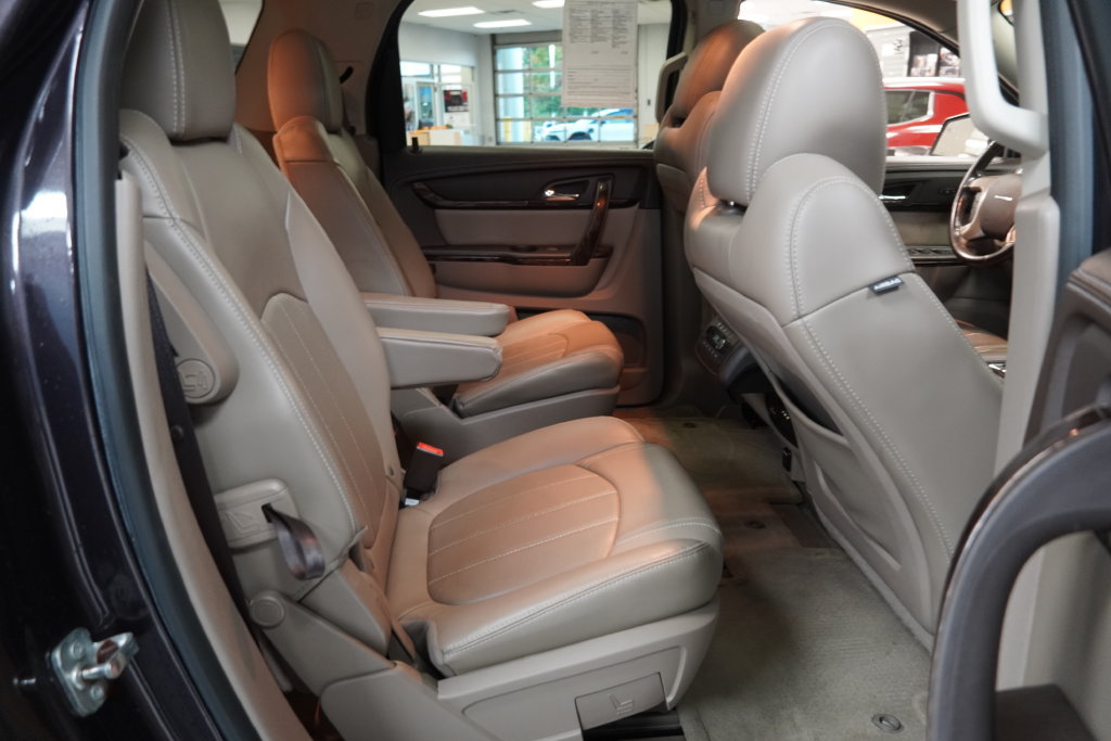 Used 2016 GMC Acadia Denali AWD/4WD image 33