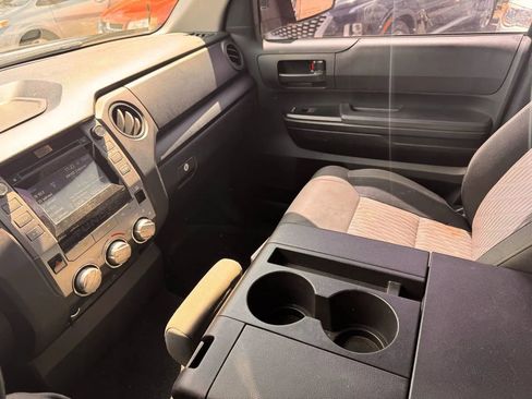 Used 2018 Toyota Tundra SR image 15