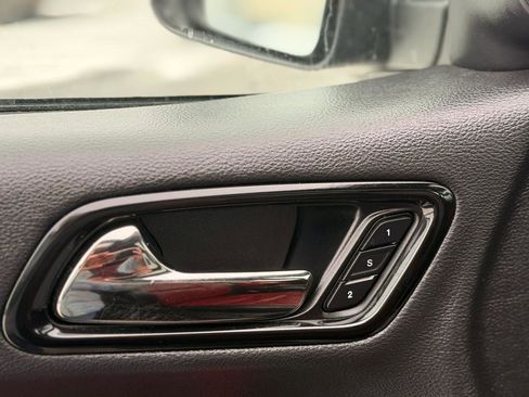 Used 2021 Dodge Durango R/T w/ Blacktop Package image 10