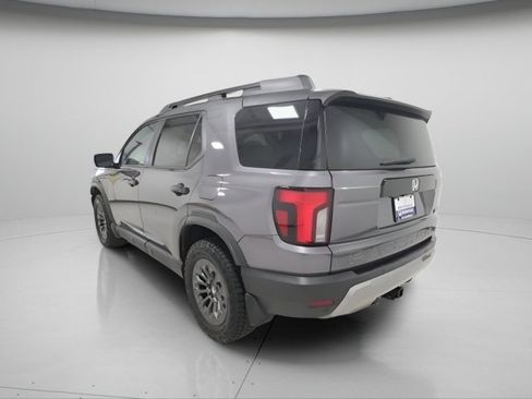 Used 2026 Honda Passport TrailSport image 5