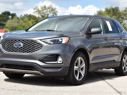 Used 2023 Ford Edge SEL w/ Convenience Package