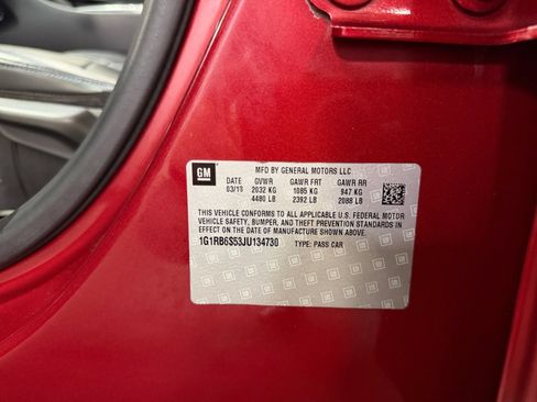 Used 2018 Chevrolet Volt Premier w/ Driver Confidence Package FWD image 39