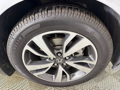 Used 2024 Honda Odyssey Touring image 14