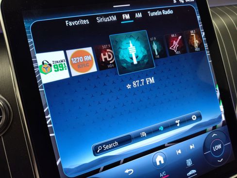 Certified 2023 Mercedes-Benz GLC 300 4MATIC image 22