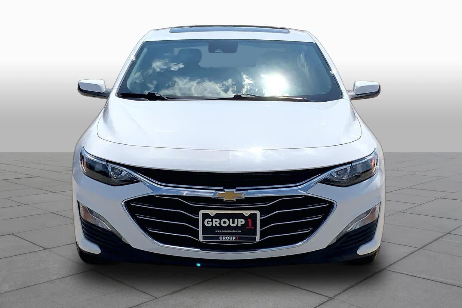 Used 2024 Chevrolet Malibu LT FWD image 4